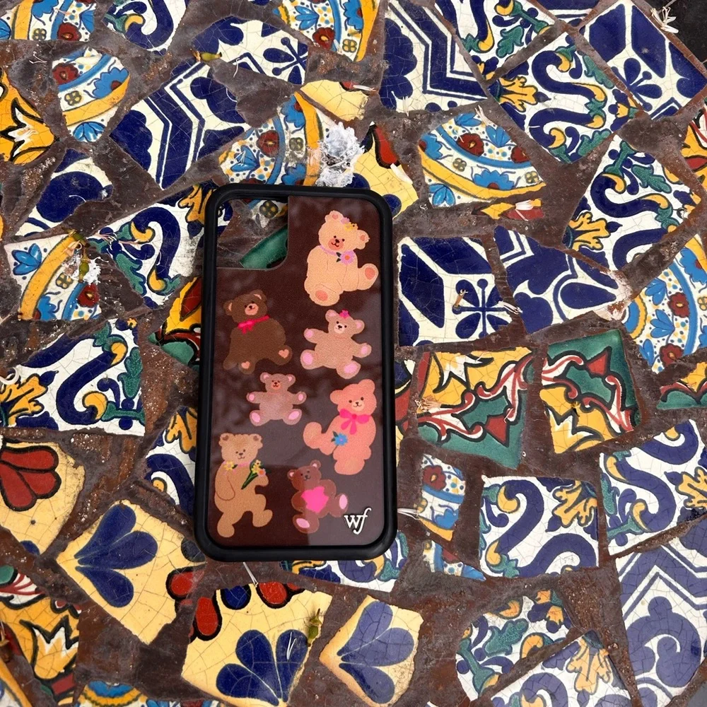 Bundle of 4 Wildfox iPhone Cases